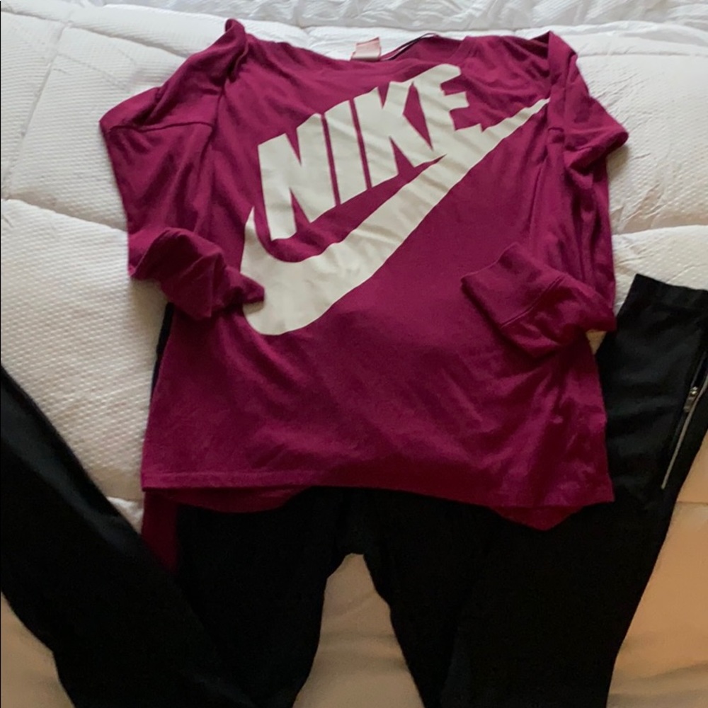 Nike running set! Shirt, leggings and Jacket!
